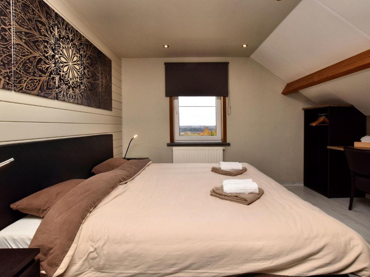 Beautiful Completely Home With Sauna Bubble Bath Filly Camera foto